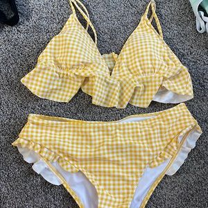 Cupshe bikini set